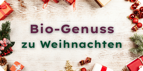 KI generiert: Weihnachtliche Dekoration mit Text: "Bio-Genuss zu Weihnachten".