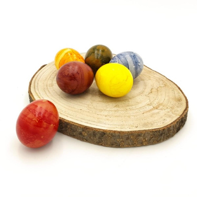 Produktfoto zu 6 bunte gefärbte Eier vom Buscher Hof