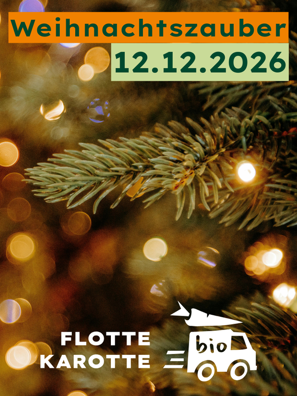KI generiert: Ein Tannenzweig mit Lichtern, Text: "Weihnachtszauber 12.12.2026" und "Flotte Karotte bio".