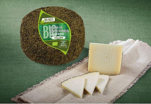 Produktfoto zu Pecorino mit Kräuterrinde, 32% von Caseificio Busti