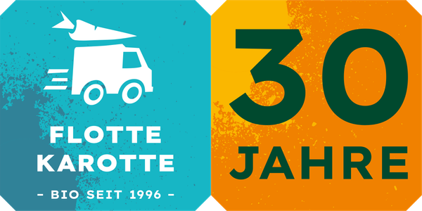 KI generiert: Ein Logo mit "Flotte Karotte" und "30 Jahre", plus Grafik eines Lieferwagens. Text: "BIO SEIT 1996".